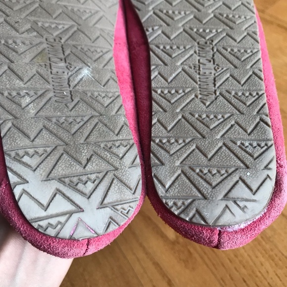 Minnetonka moccasins Cassie slippers suede leather shoes pink youth girls size 2 - Picture 4 of 10